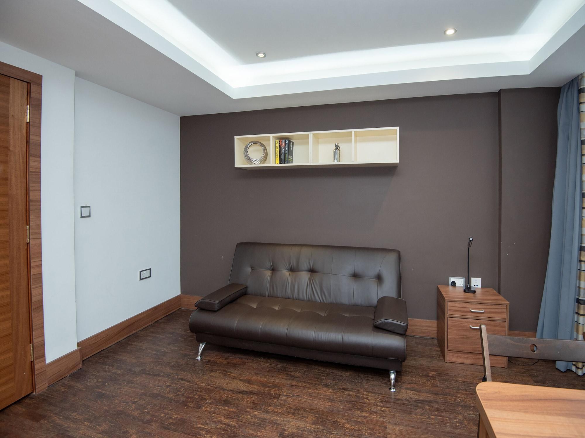 Livin' Serviced Apartments Watford  Exterior photo