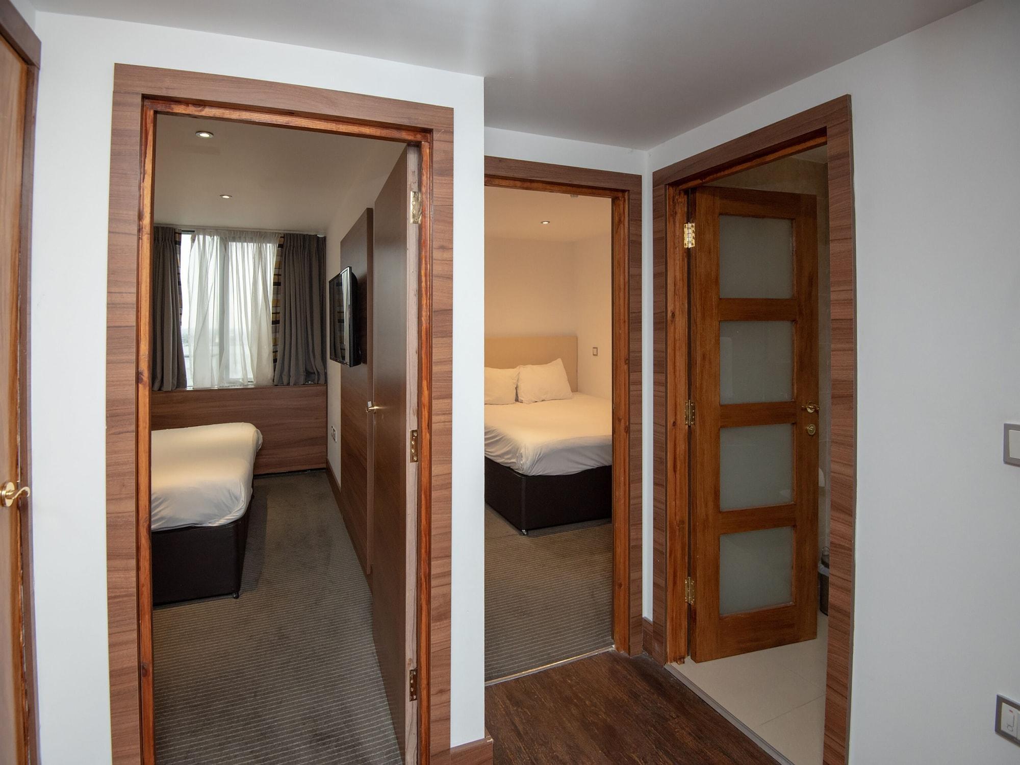 Livin' Serviced Apartments Watford  Exterior photo