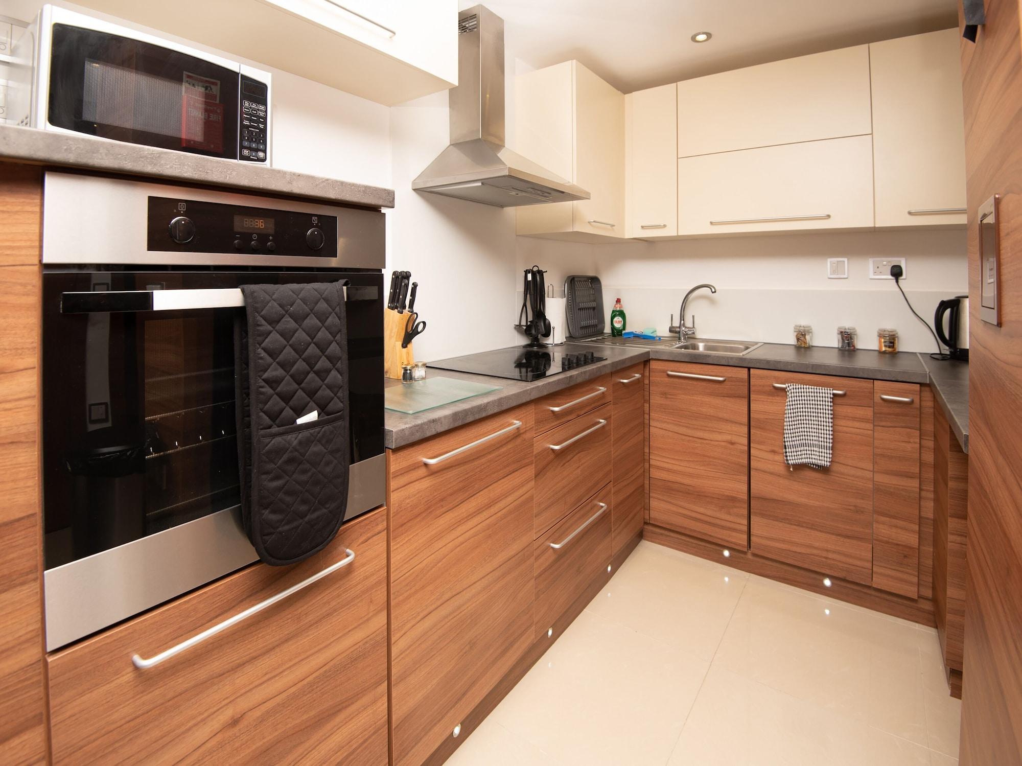 Livin' Serviced Apartments Watford  Exterior photo